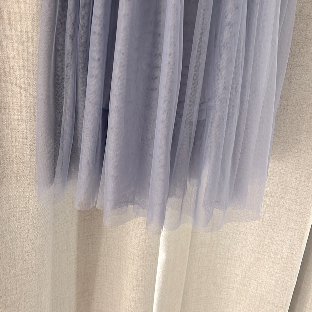 EUC Flower Girl or formal dress/wedding - lace white top with blue skirt. Size 8 - Picture 4 of 7